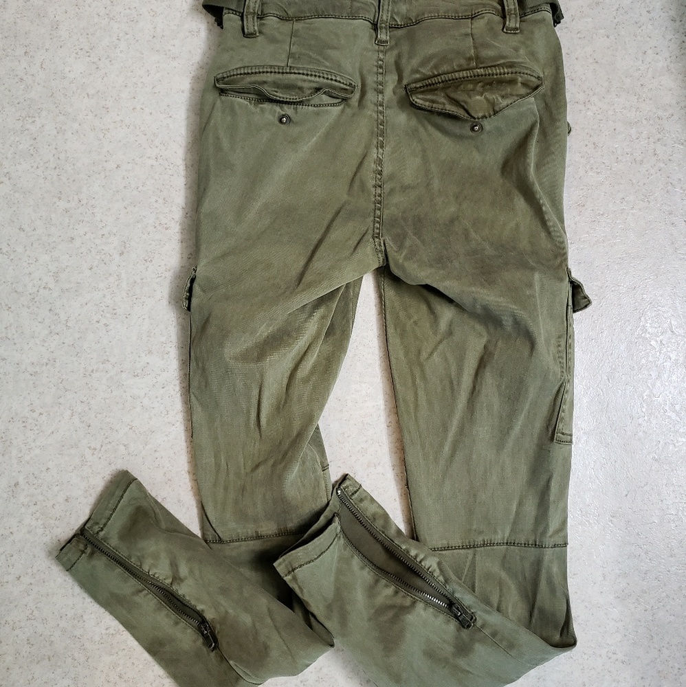 H&M olive cargo skinny jeans with zip ankle